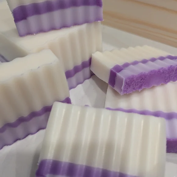 Handmade Goats Milk Soap Layered With Coconut Oil Cherry Blossom - Picture 2 of 2